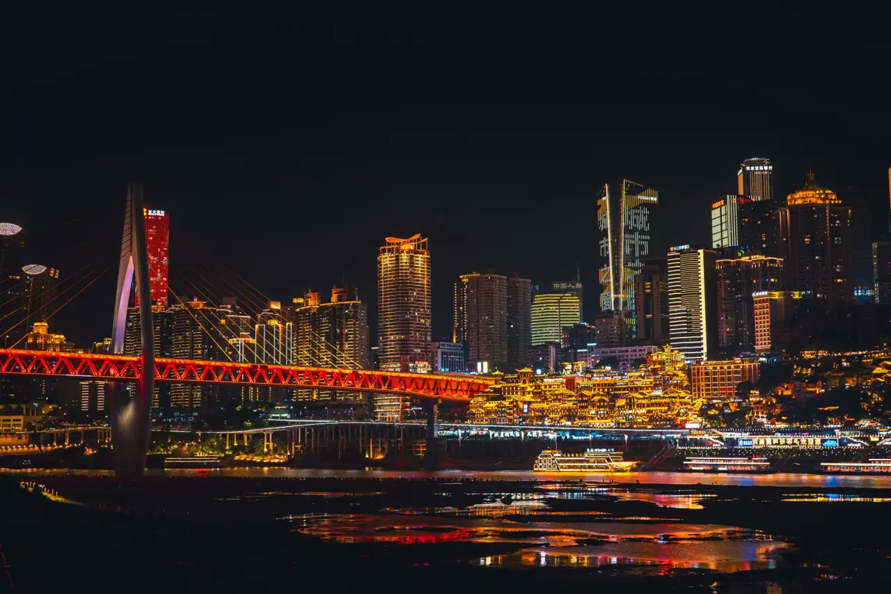 南京未迟智能科技出海服务：外贸企业海外市场拓展与技术支持方案
